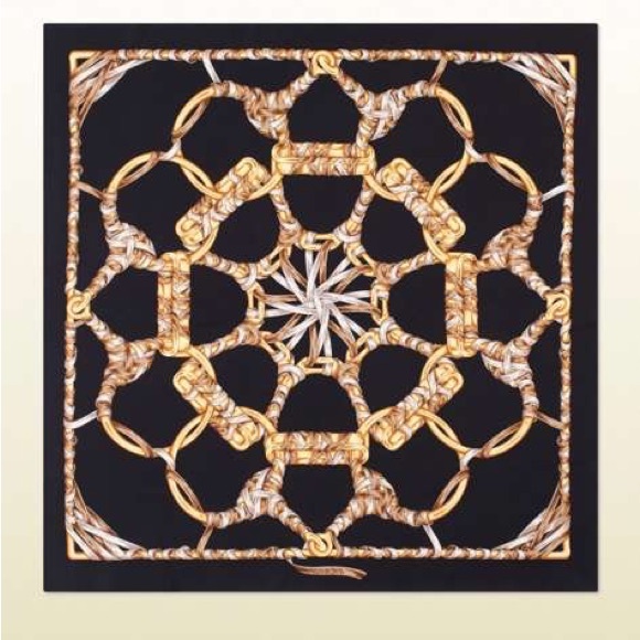 Gucci Black and Gold Scarf